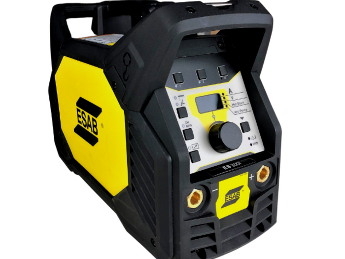 ESAB Renegade ES 300i Elektrodenschweißgerät Inverter 300 Ampere tragbar